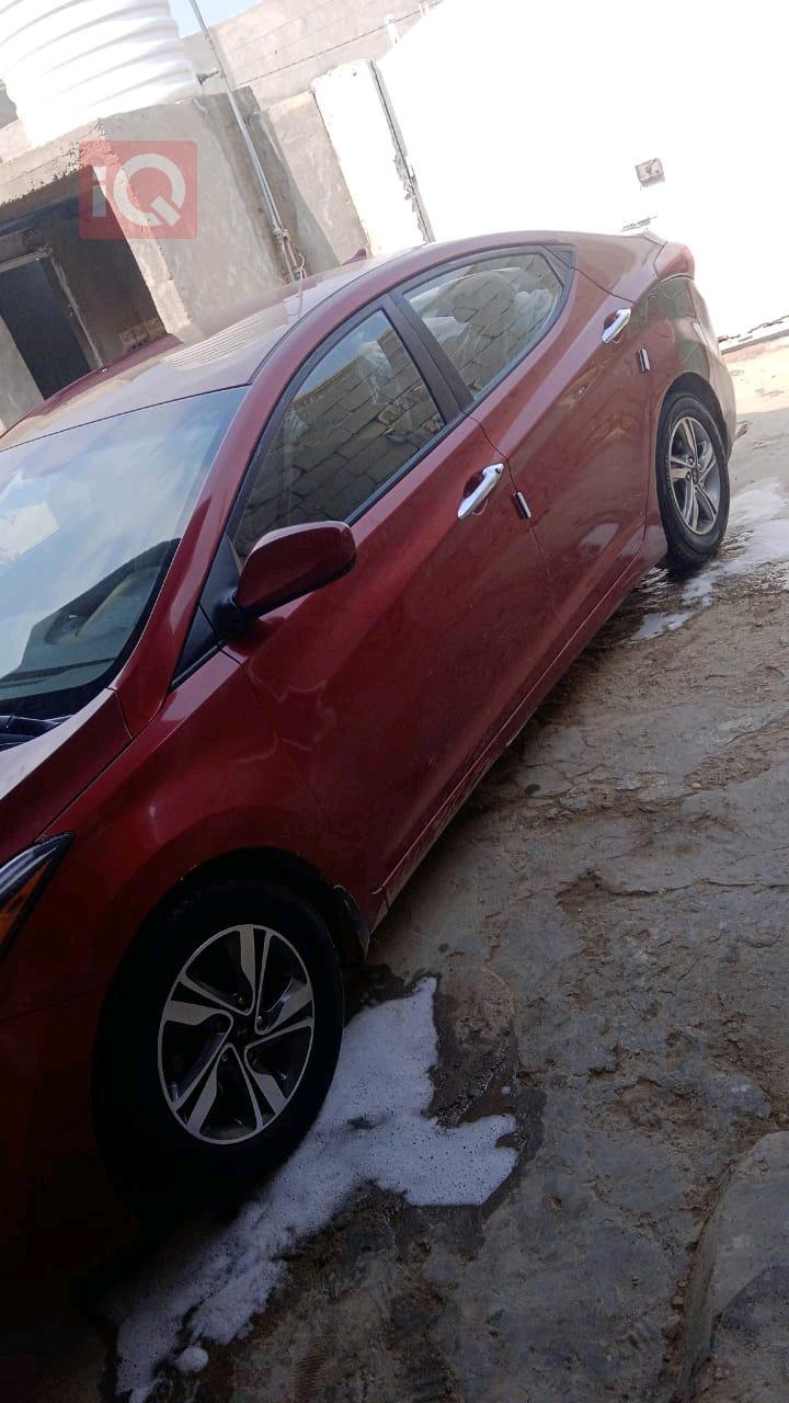 هیوندای ئەلەنترا